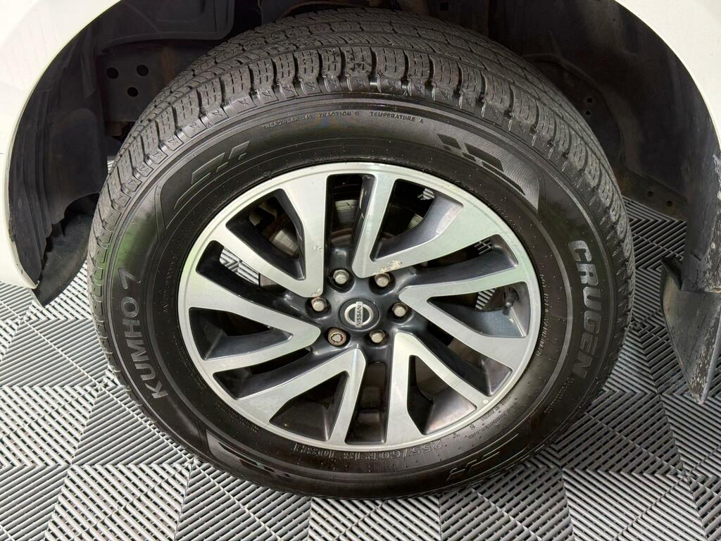 Nissan Navara Automatic Grey #16