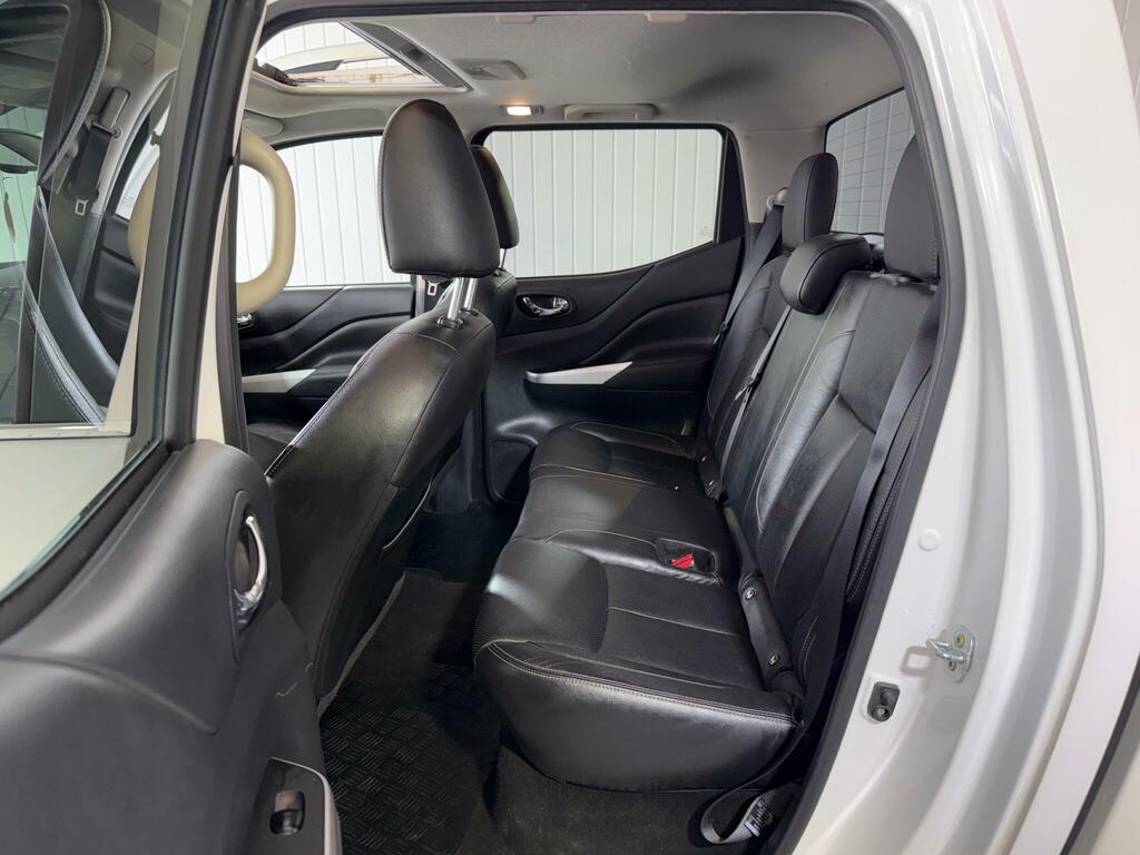 Nissan Navara Automatic Grey #20