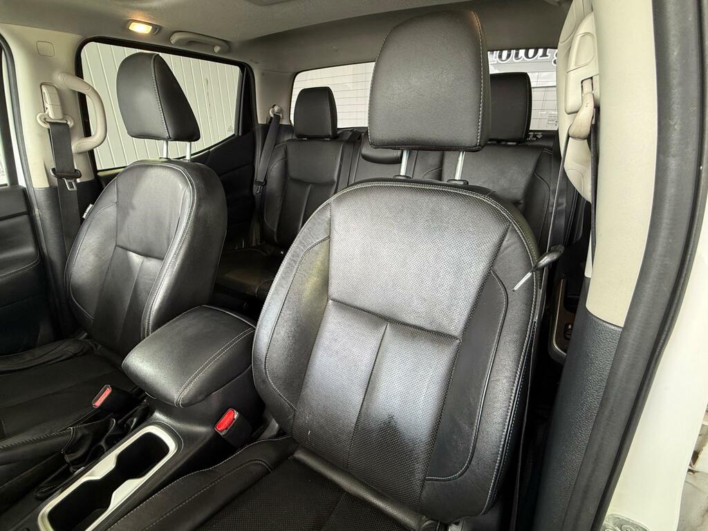 Nissan Navara Automatic Grey #18