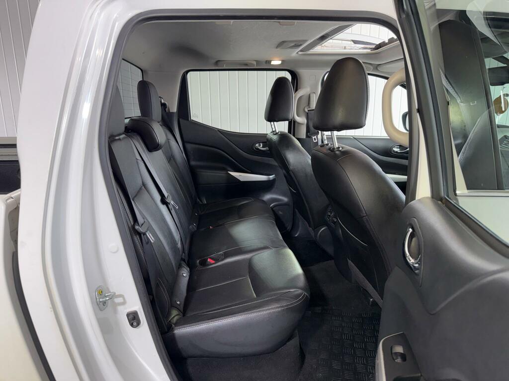 Nissan Navara Automatic Grey #24