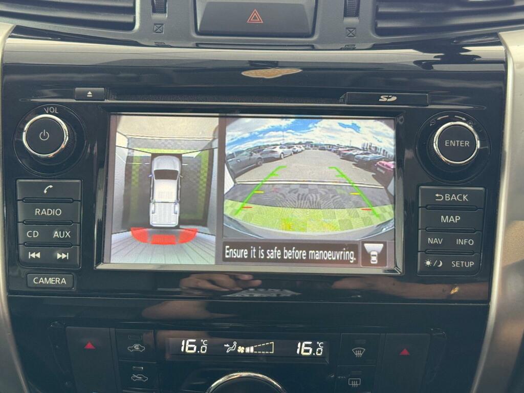 Nissan Navara Automatic Grey #39