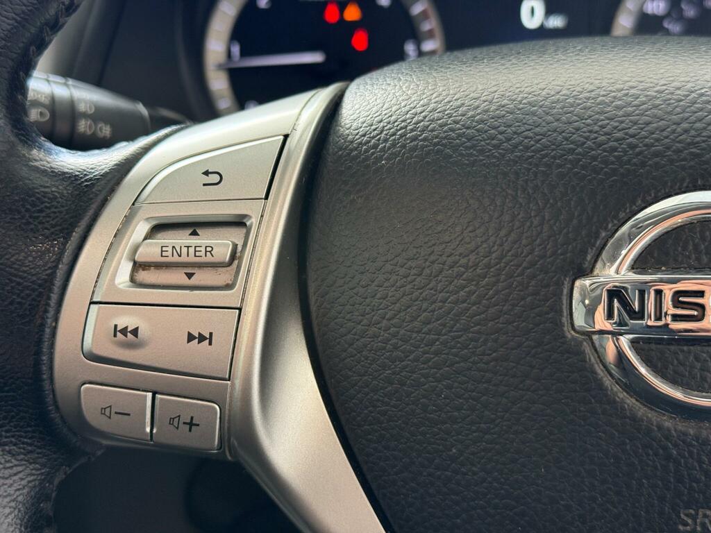 Nissan Navara Automatic Grey #32
