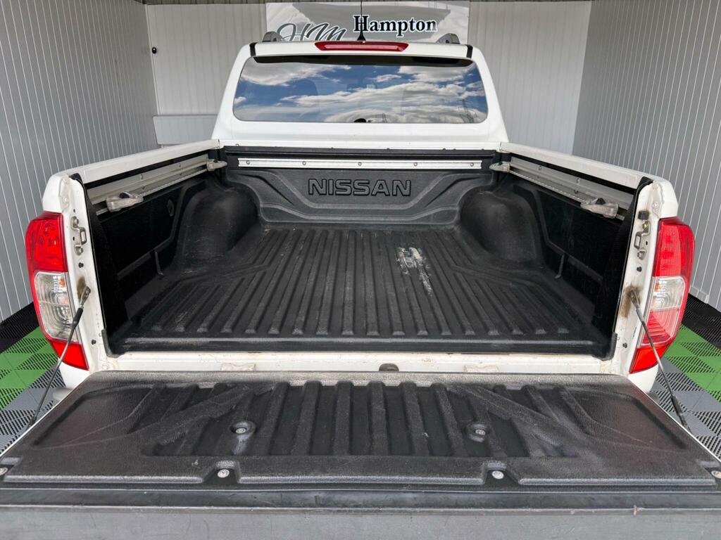 Nissan Navara Automatic Grey #53