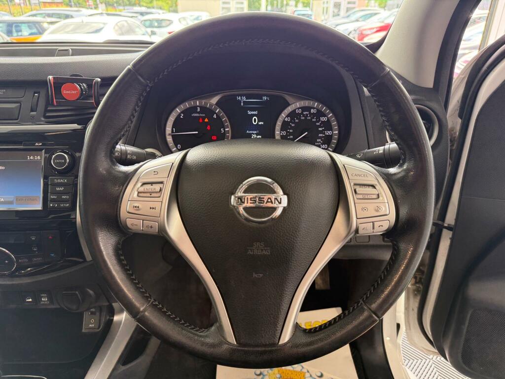 Nissan Navara Automatic Grey #33