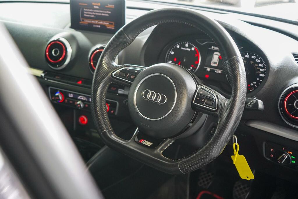 Audi A3 2.0 Tdi S Line Sportback S Tronic Euro 5 Ss Grey #68