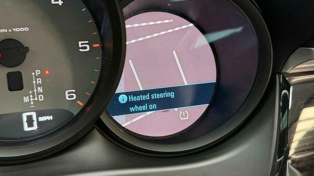 Porsche Macan S Pdk Silver #32
