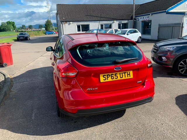 Ford Focus 1.0T Ecoboost Titanium Hatchback SP65UTH Red #5