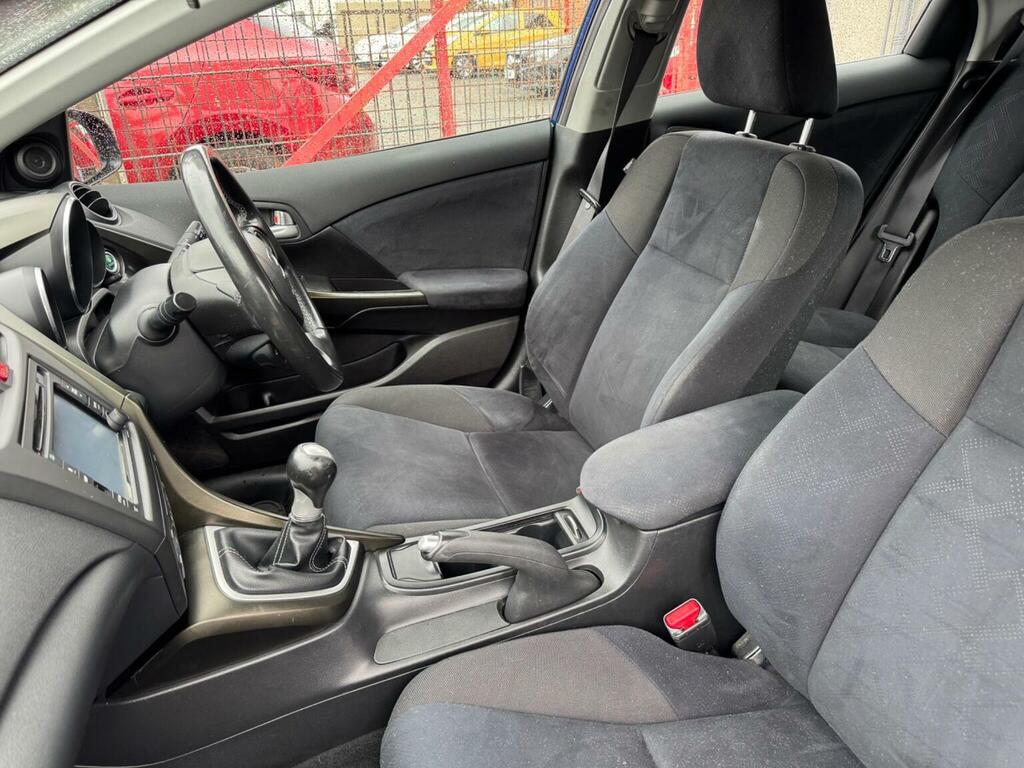 Honda Civic 1.6 I-dtec Se Plus Tourer Euro 5 Ss Red #9