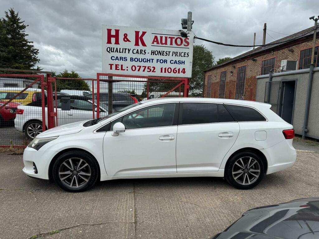 Toyota Avensis 2.0 D-4d Icon Tourer Euro 5 White #3