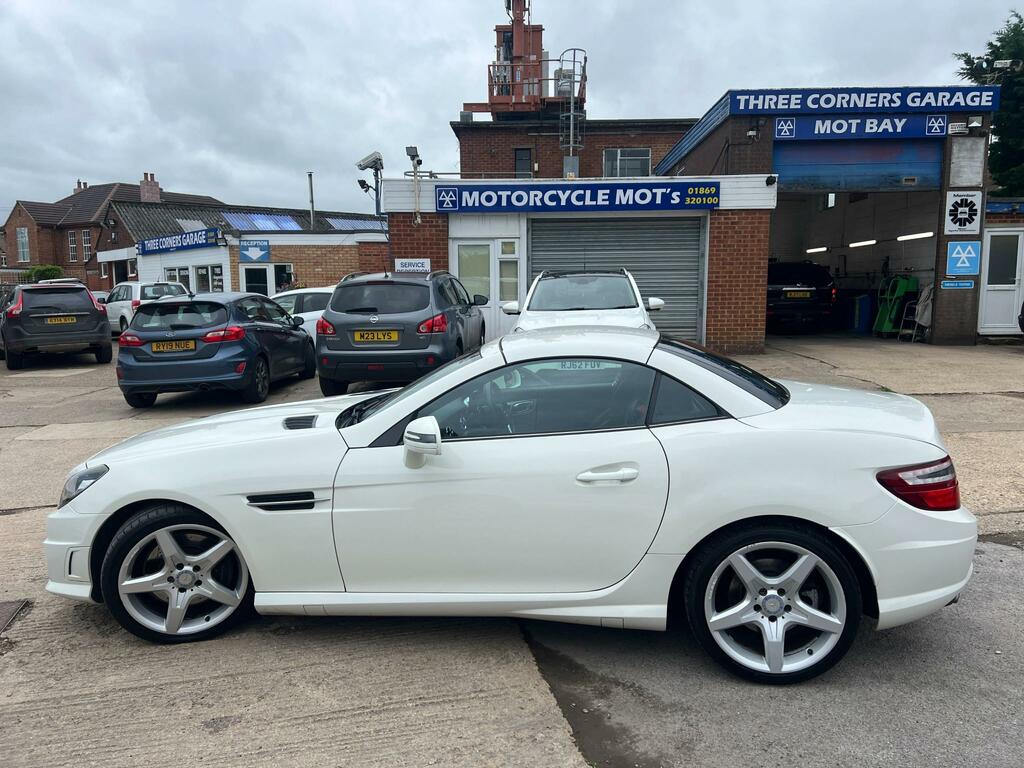 Mercedes-Benz SLK 200 Amg Sport B E White #4