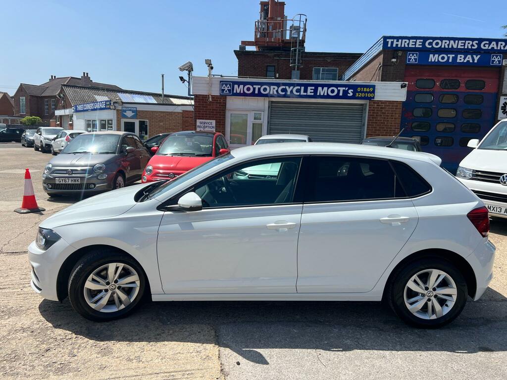 Volkswagen Polo Se Tdi GM19HCN White #4