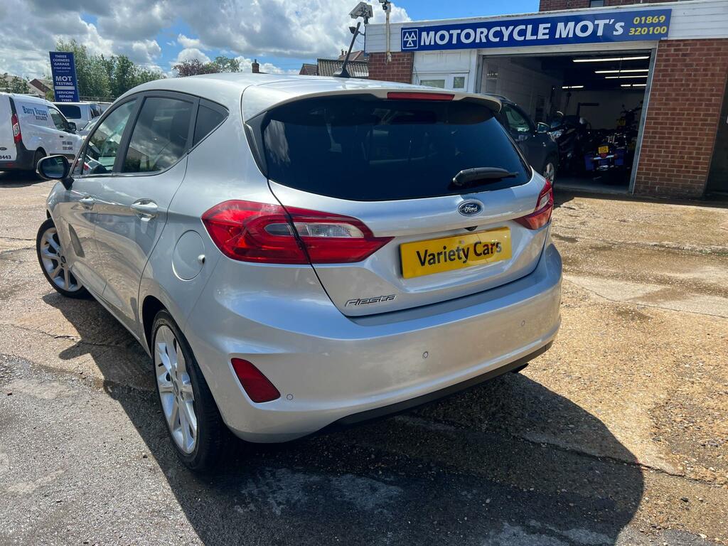 Ford Fiesta Titanium T EF67VNM Silver #5