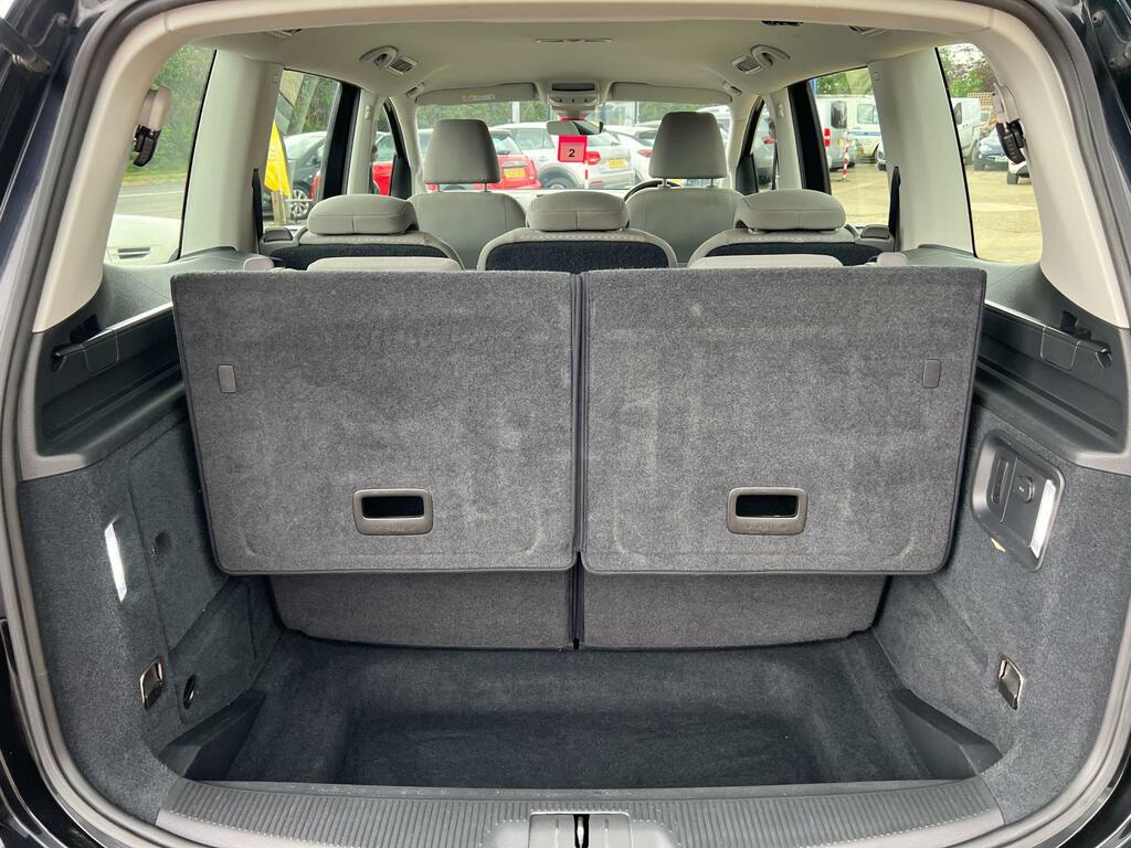 Seat Alhambra Mpv White #44