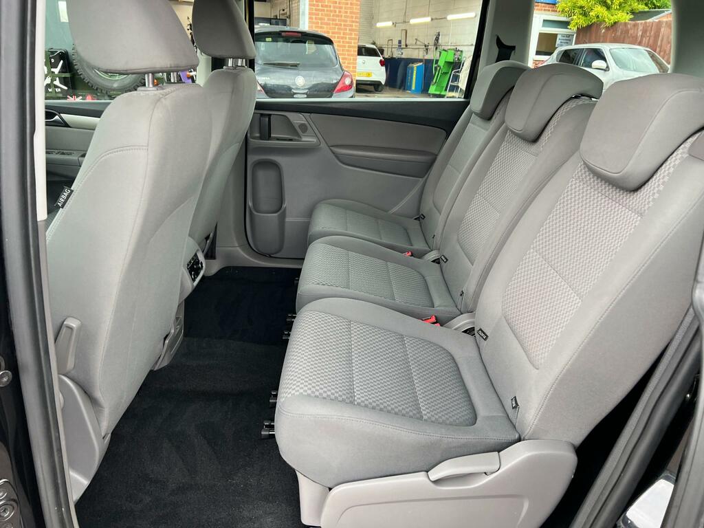 Seat Alhambra Mpv White #41
