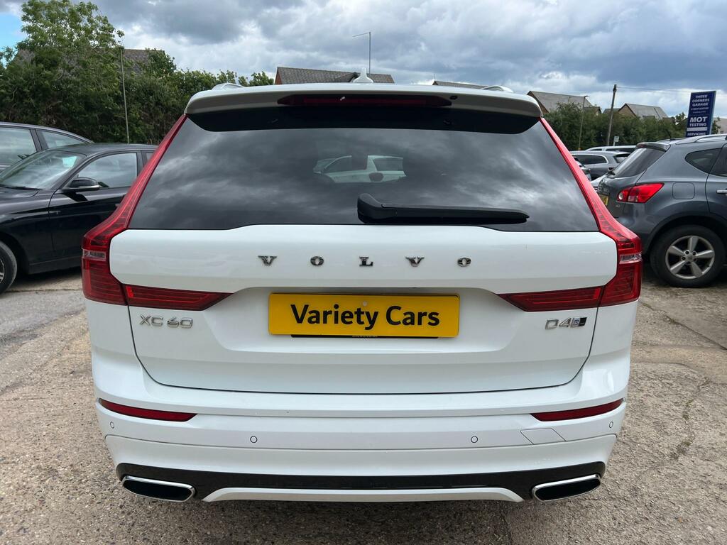 Volvo XC60 R-design D4 Awd White #6