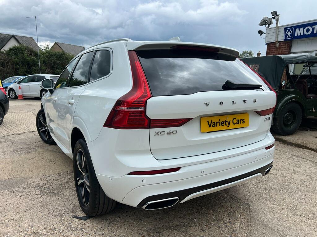 Volvo XC60 R-design D4 Awd White #5