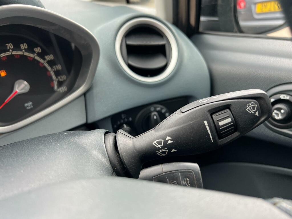 Ford Fiesta 2009 09 Zetec Black #25