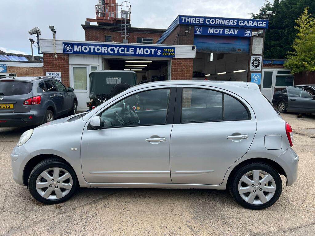 Nissan Micra Acenta Cvt Silver #4
