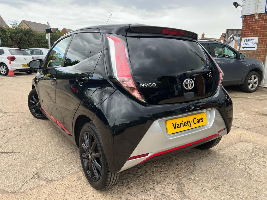 Toyota Aygo X -Press Vvt-i Cvt Black #5