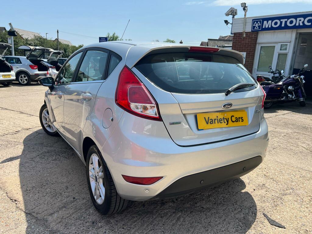 Ford Fiesta Zetec T OV65UGR Silver #5
