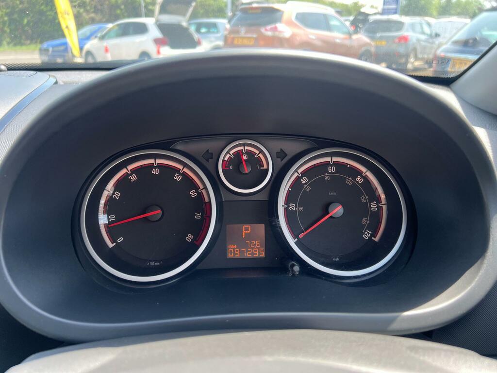 Vauxhall Corsa 1.4I 16V Club Silver #22