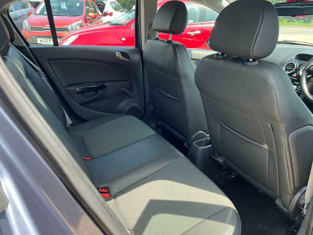 Vauxhall Corsa 1.4I 16V Club Silver #33