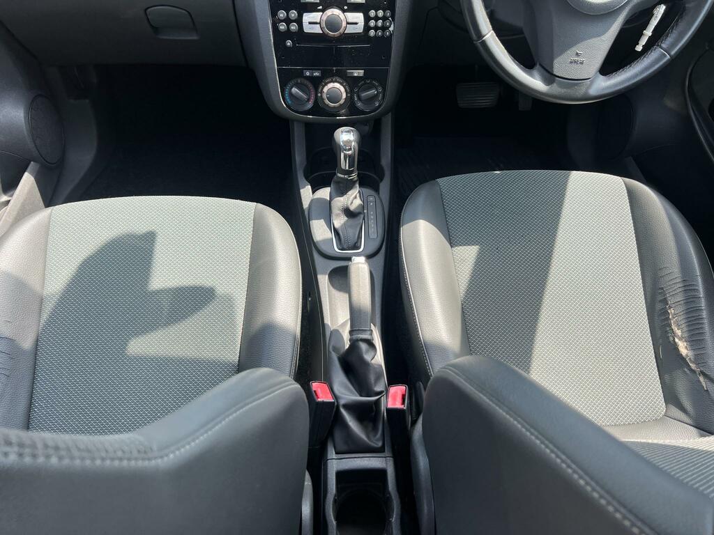Vauxhall Corsa 1.4I 16V Club Silver #18