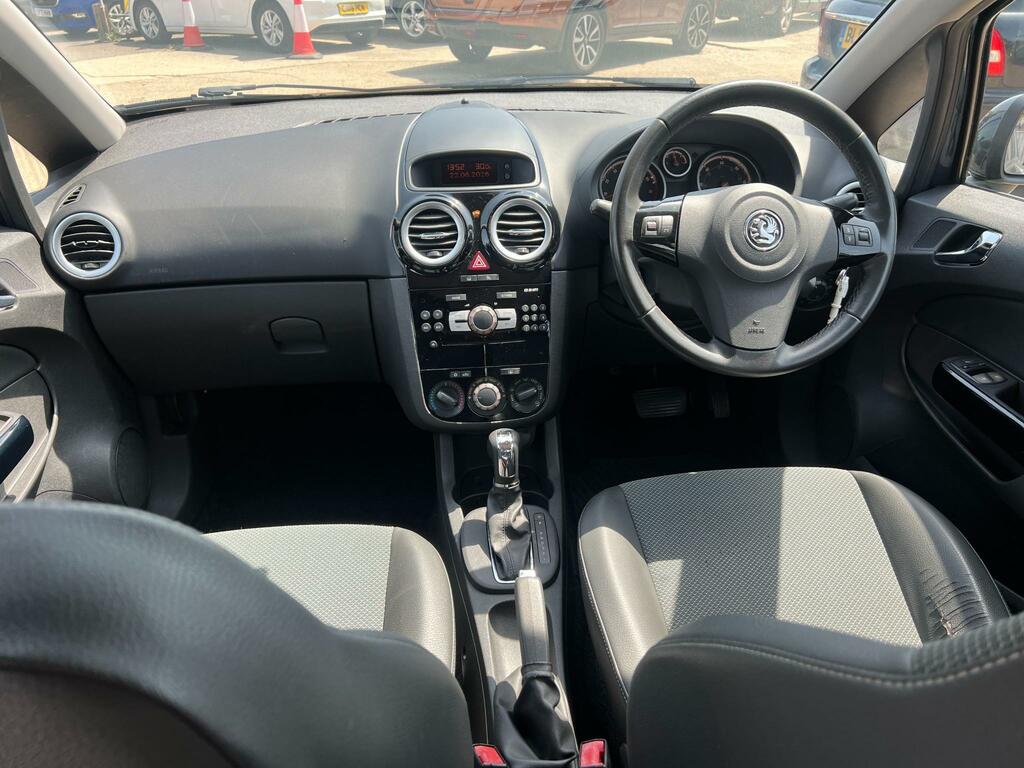 Vauxhall Corsa 1.4I 16V Club Silver #15
