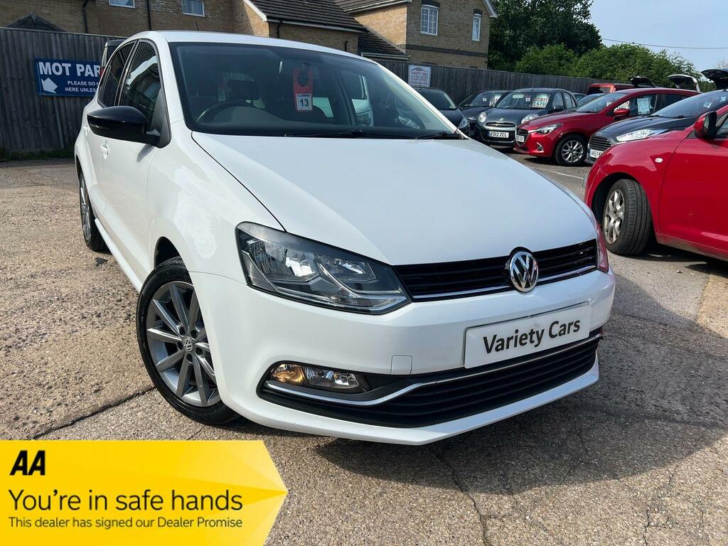 Volkswagen Polo Se Design Tsi White