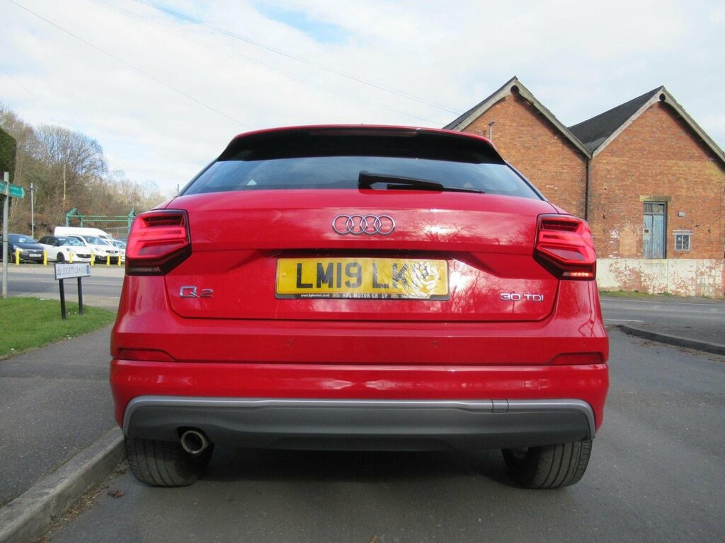 Audi Q2 Suv 1.6 Tdi 30 S Line S Tronic Euro 6 Ss 2 LM19LKP Red #5