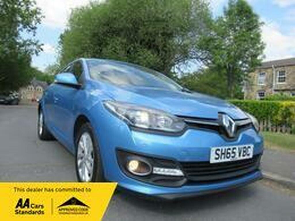 Renault Megane Hatchback 1.5 Dci Dynamique Nav Euro 6 Ss Blue