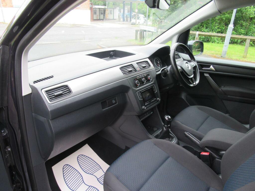 Volkswagen Caddy Maxi Maxi 2.0 7 Purple #13