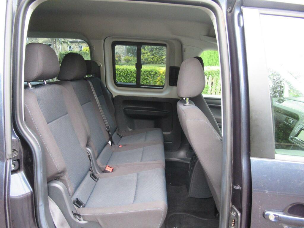 Volkswagen Caddy Maxi Maxi 2.0 7 Purple #22