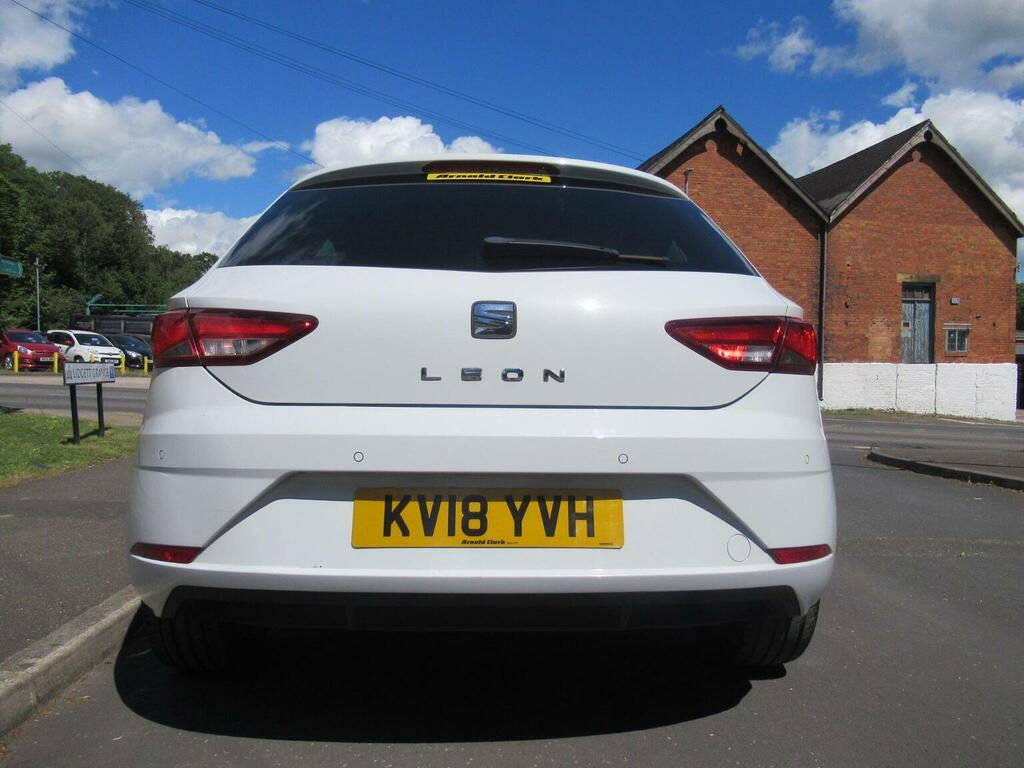 Seat Leon Hatchback 1.2 Tsi Se Dynamic Technology Euro 6 S KV18YVH White #5