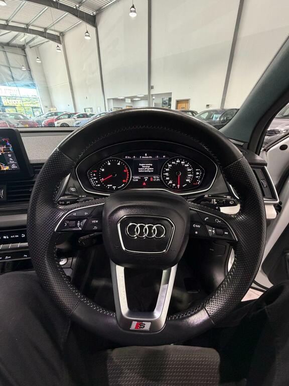 Audi Q5  Grey #69