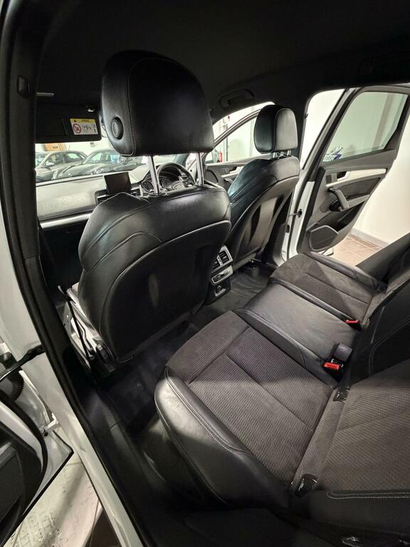 Audi Q5  Grey #37