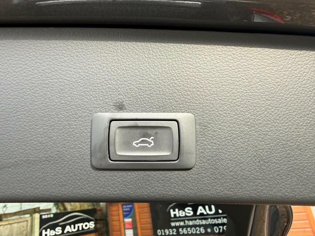 Audi A6 Avant Se Executive Black #110