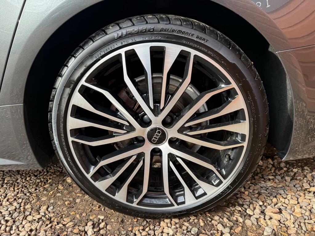 Audi A6 Avant Se Executive Black #54