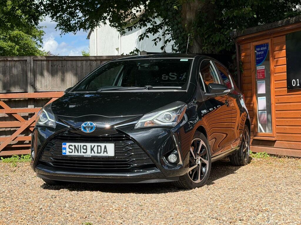 Toyota Yaris 1.5 Vvt-h Excel E-cvt Euro 6 Ss Black #2