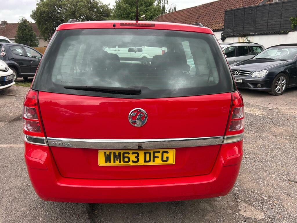 Vauxhall Zafira 1.8 16V Exclusiv Euro 5 Red #5