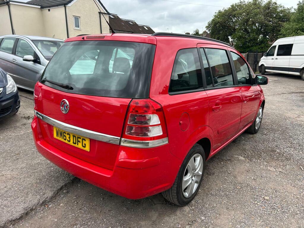 Vauxhall Zafira 1.8 16V Exclusiv Euro 5 Red #6
