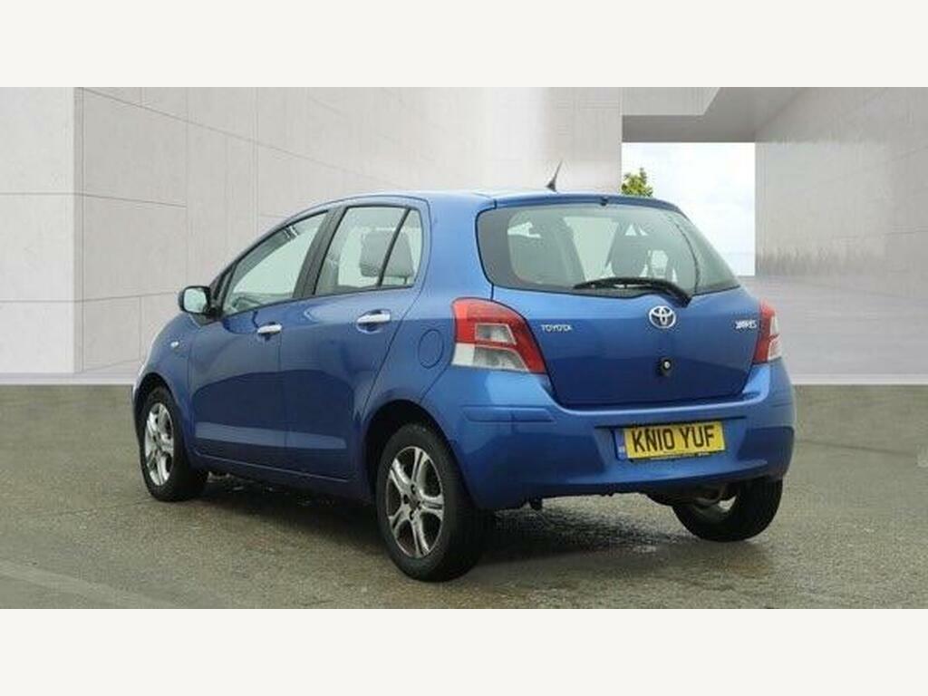 Toyota Yaris Hatchback  #3