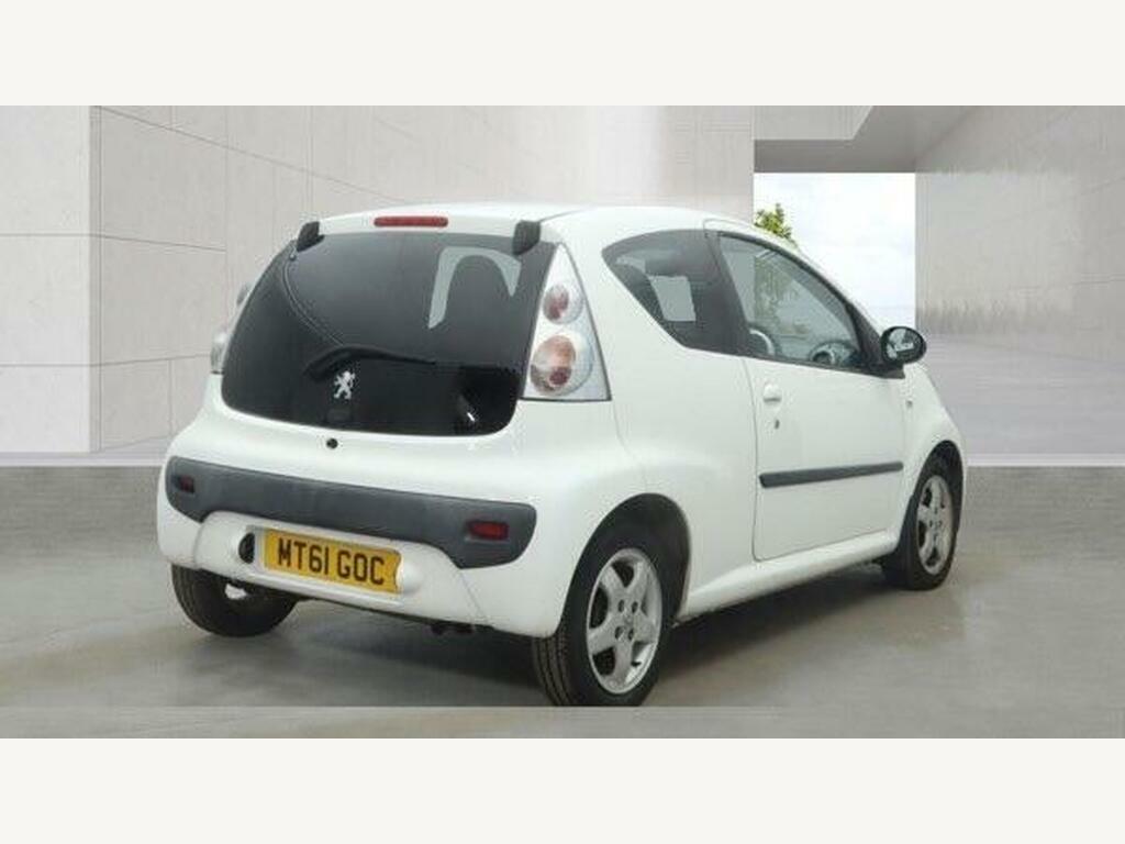 Peugeot 107 1.0 12V Sportium Euro 5 White #4