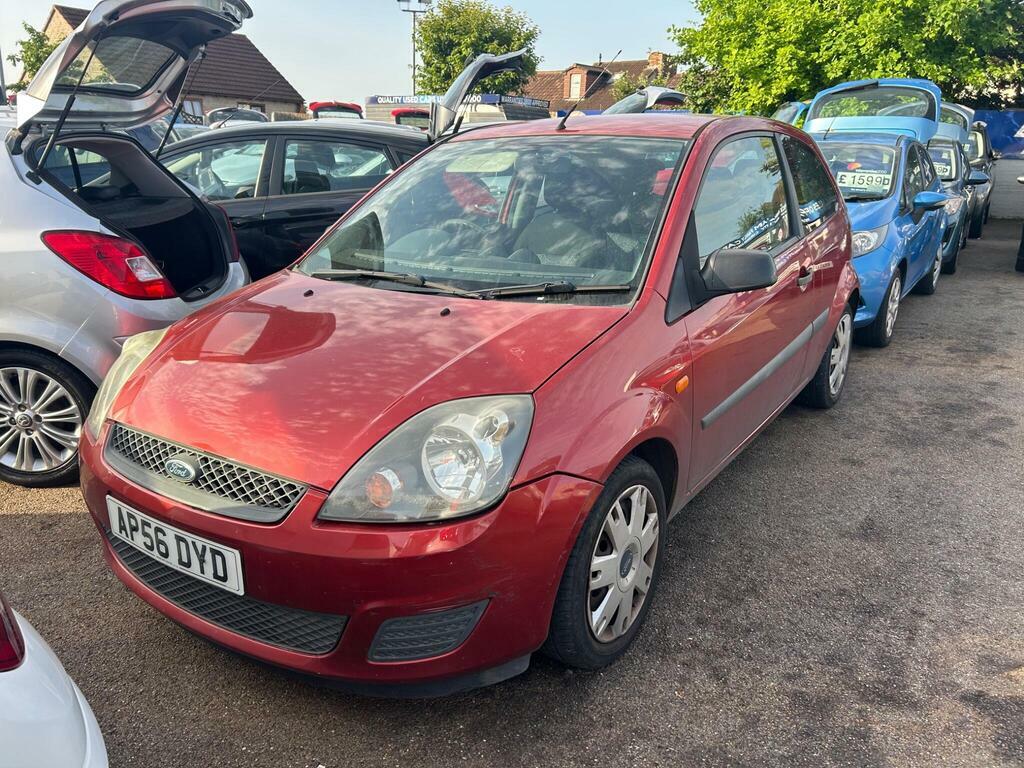 Ford Fiesta 1.25 Style Red #1