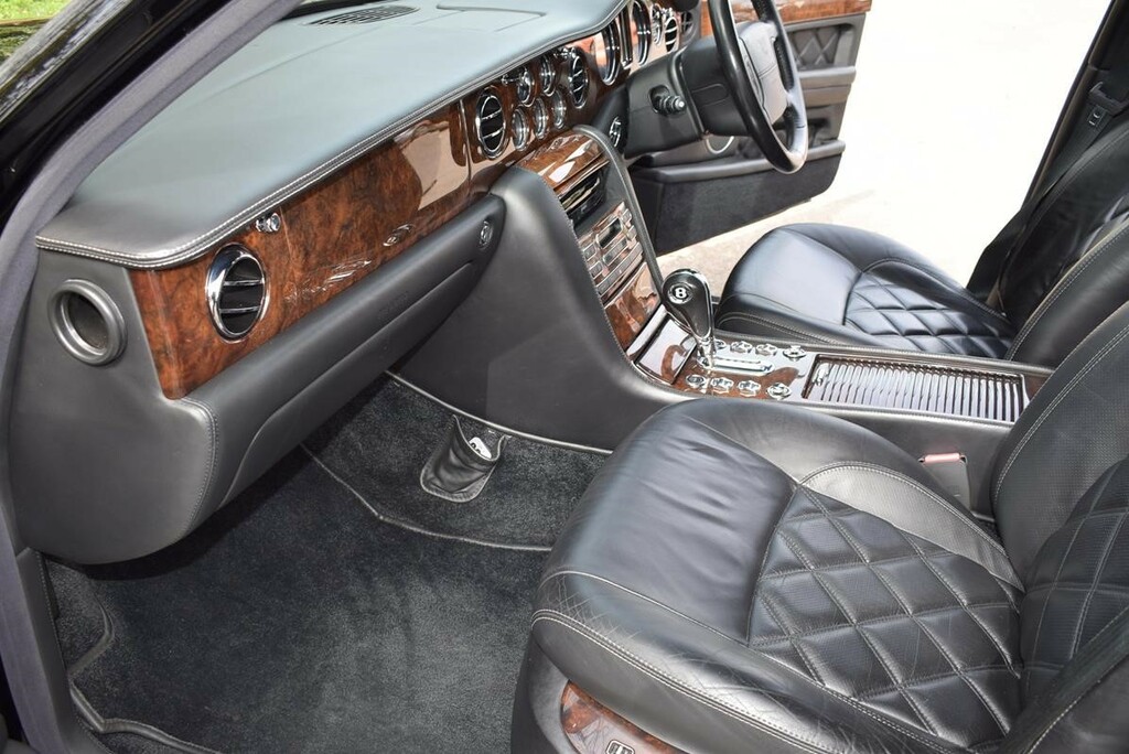 Bentley Arnage T Mulliner Level 2 #4