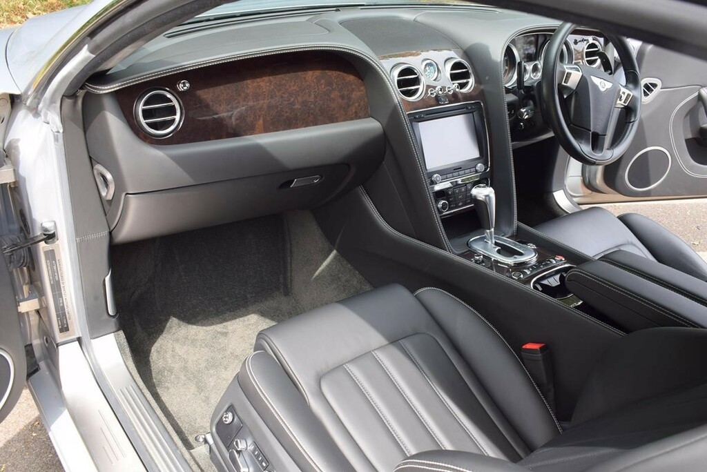 Bentley Continental Gt -- #4