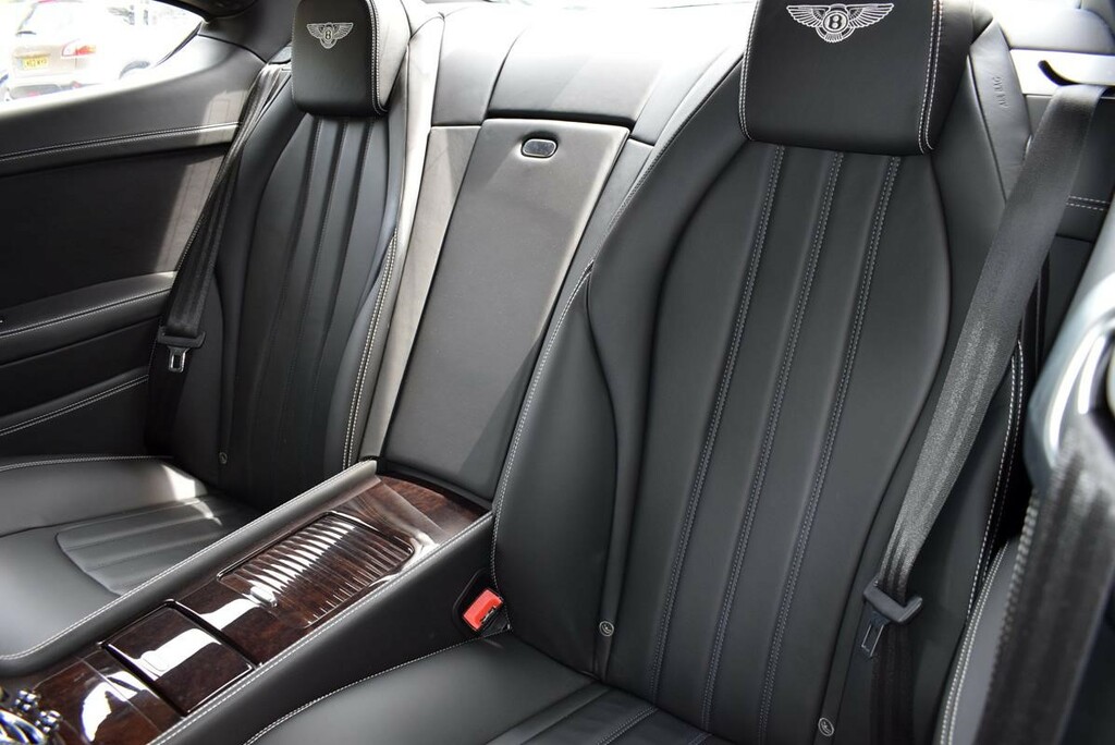 Bentley Continental Gt -- #5