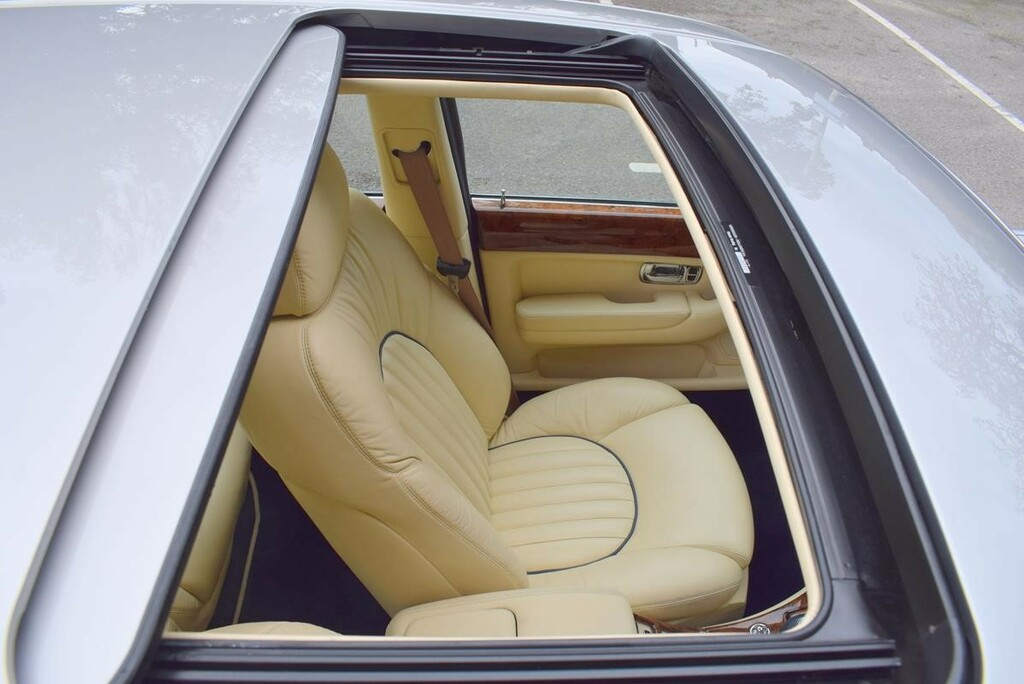 Bentley Arnage Red Label  #12