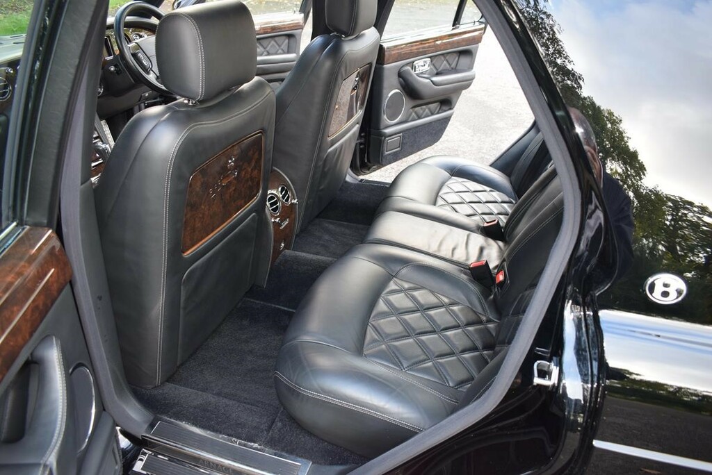 Bentley Arnage Arnage Final Series Black #28