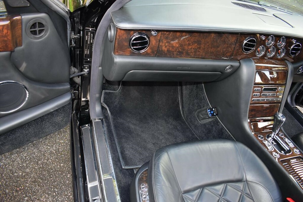 Bentley Arnage Arnage Final Series Black #24